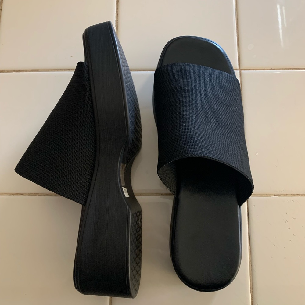 NEW SHEIN Steve Madden Slinky Sandal Women’s 9